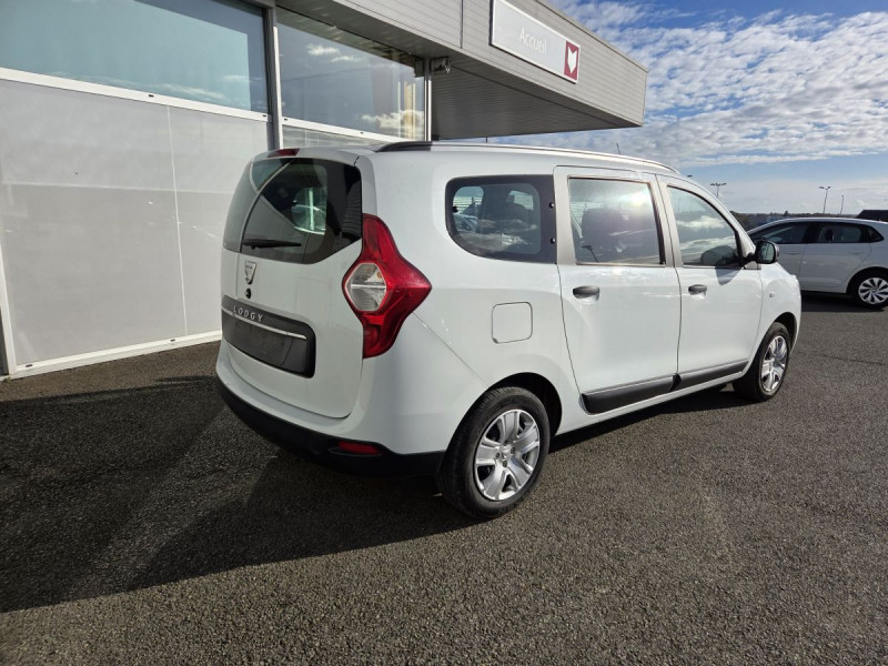 Photo 3 de l'offre de Dacia Lodgy 7 Places Essentiel Blue dCi 115 E6U à 15490€ chez Carlyss automobiles Vitré