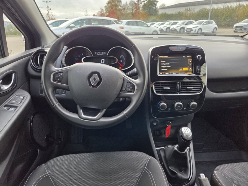 Photo 6 de l'offre de Renault Clio Estate (4) Business dCi 90 à 12990€ chez Carlyss automobiles Vitré