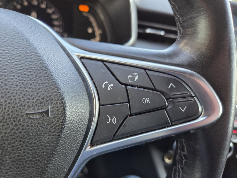 Photo 13 de l'offre de RENAULT Clio (5) Intens Blue dCi 115 à 13990€ chez Carlyss automobiles Vitré