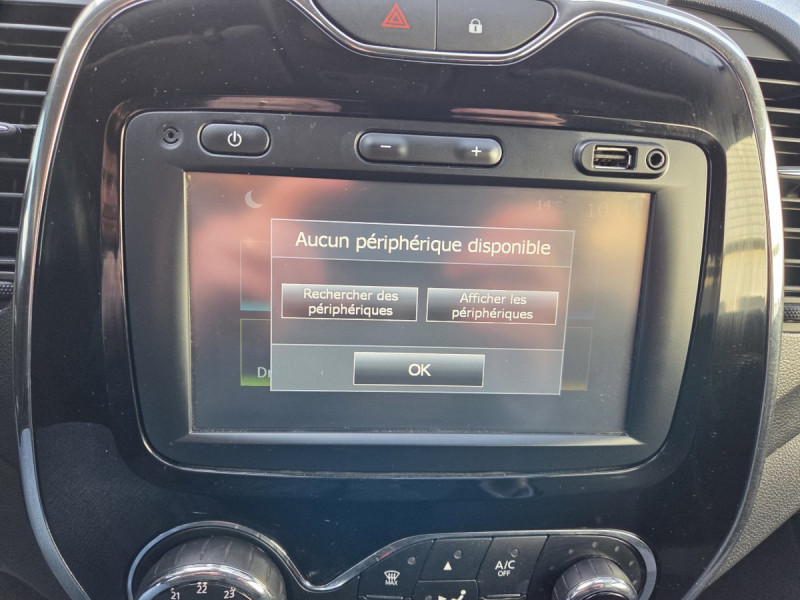 Photo 12 de l'offre de RENAULT Captur Intens Energy TCe 90 à 9490€ chez Carlyss automobiles Vitré