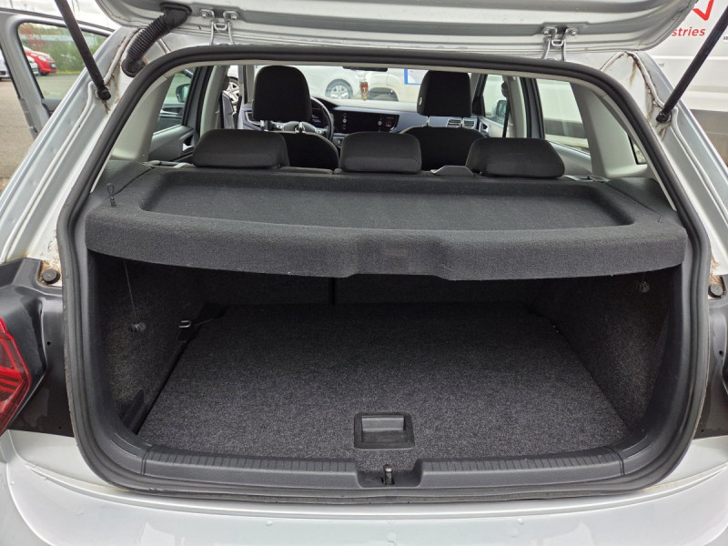 Photo 22 de l'offre de Volkswagen Polo (6) 1.0 TSI 95 DSG7 United à 16790€ chez Carlyss automobiles Vitré