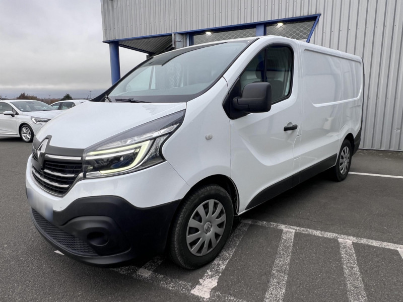 Photo 2 de l'offre de Renault Trafic (3) 18325 euros HT FG GCF L1H1 1200 Energy dCi 145 EDC à 21990€ chez Carlyss automobiles Vitré