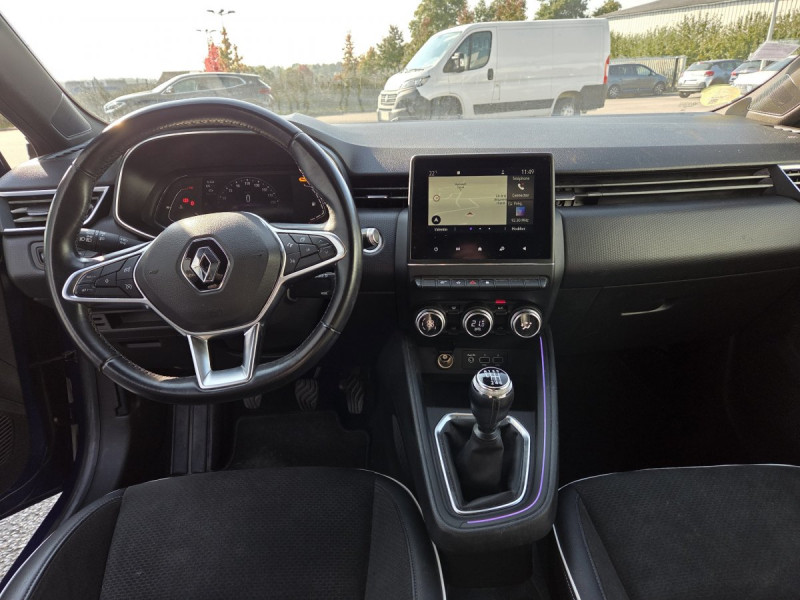 Photo 9 de l'offre de RENAULT Clio (5) Intens Blue dCi 115 à 13990€ chez Carlyss automobiles Vitré