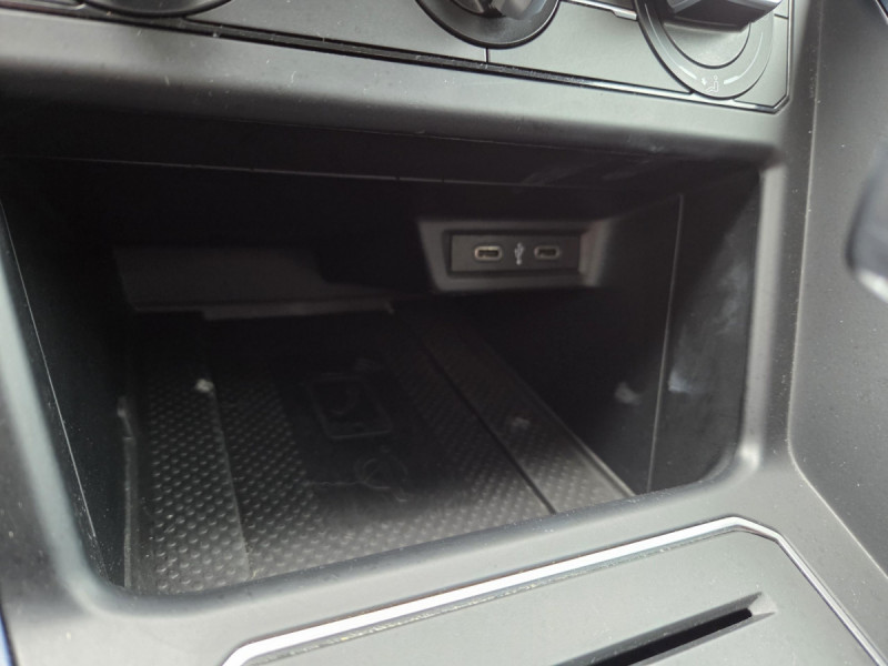 Photo 16 de l'offre de Volkswagen Polo (6) 1.0 TSI 95 DSG7 United à 16790€ chez Carlyss automobiles Vitré