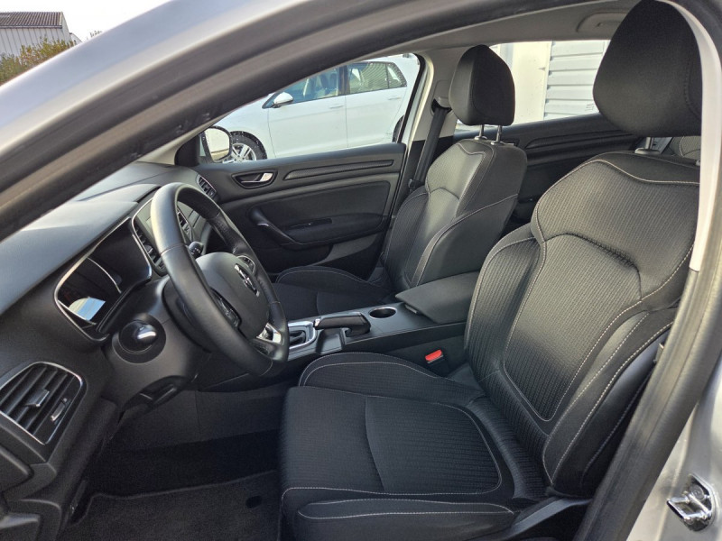 Photo 7 de l'offre de Renault Mégane Estate (4) Business Blue dCi 115 EDC à 12990€ chez Carlyss automobiles Vitré