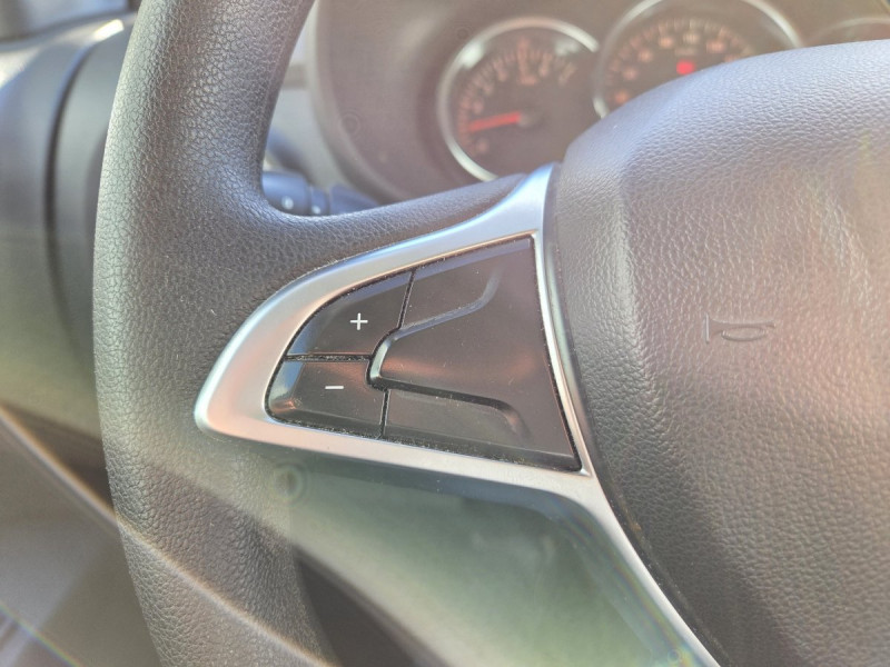 Photo 13 de l'offre de Dacia Lodgy 7 Places Essentiel Blue dCi 115 E6U à 15490€ chez Carlyss automobiles Vitré