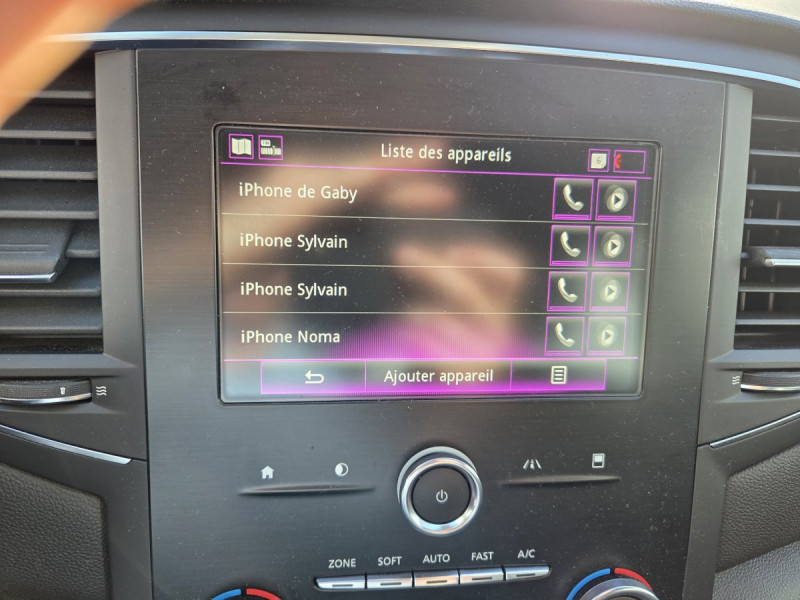 Photo 13 de l'offre de Renault Mégane Estate (4) Business Blue dCi 115 EDC à 12990€ chez Carlyss automobiles Vitré