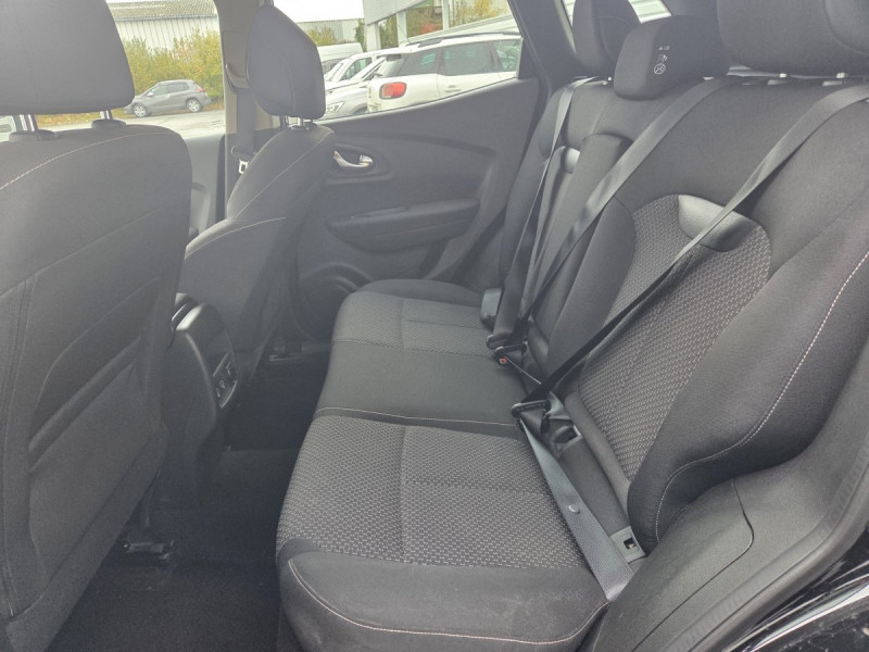 Photo 9 de l'offre de RENAULT Kadjar Evolution dCi 115 EDC à 15990€ chez Carlyss automobiles Vitré