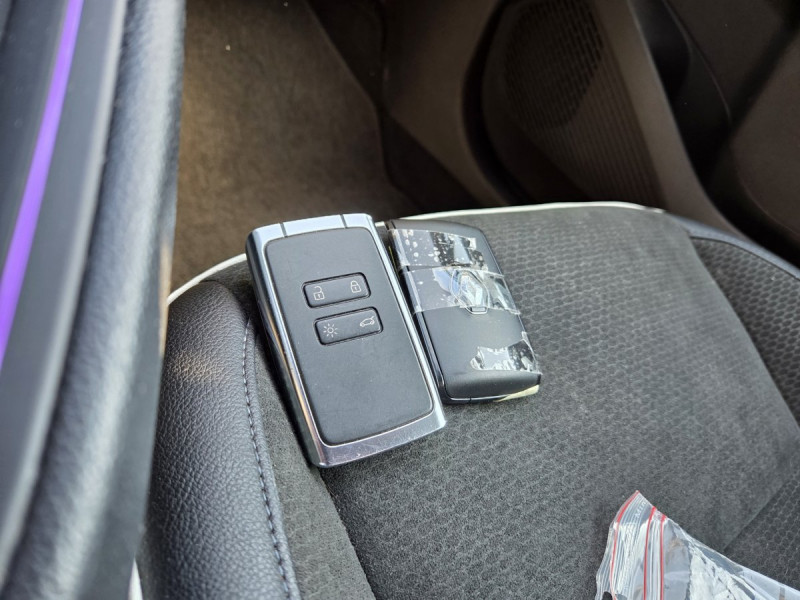 Photo 18 de l'offre de RENAULT Clio (5) Intens Blue dCi 115 à 13990€ chez Carlyss automobiles Vitré