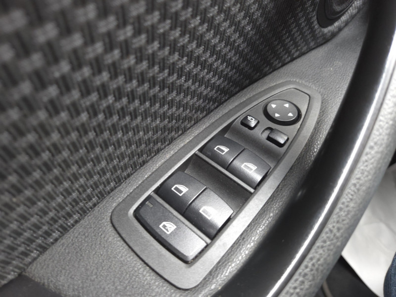 Photo 25 de l'offre de BMW X2 sDrive20d Lounge BVA8 à 22990€ chez Carlyss automobiles Vitré