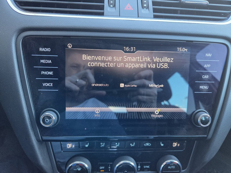 Photo 15 de l'offre de Skoda Octavia Combi (3) 2.0 TDI 150 DSG6 Style à 18790€ chez Carlyss automobiles Vitré