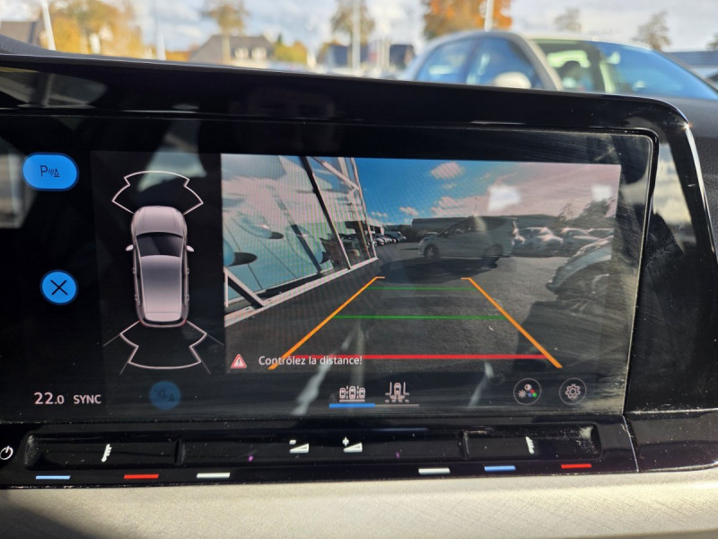 Photo 17 de l'offre de Volkswagen Golf (8) 2.0 TDI SCR 115 DSG7 Life Busi à 19790€ chez Carlyss automobiles Vitré