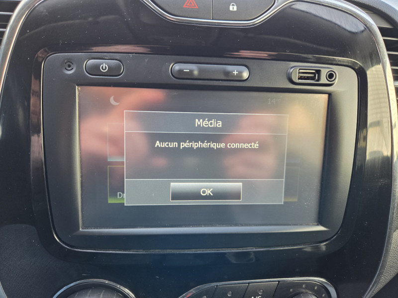 Photo 11 de l'offre de RENAULT Captur Intens Energy TCe 90 à 9490€ chez Carlyss automobiles Vitré