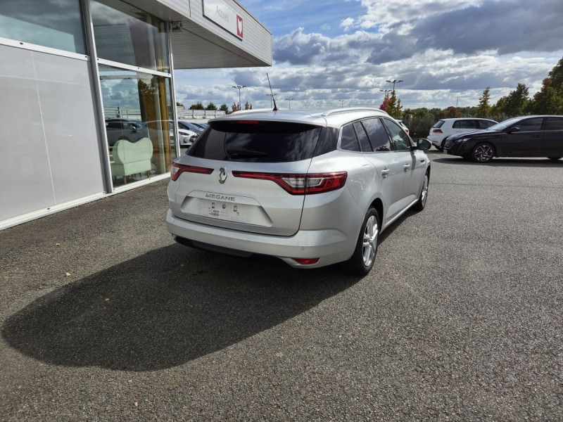 Photo 4 de l'offre de Renault Mégane Estate (4) Zen Energy dCi 130 à 13790€ chez Carlyss automobiles Vitré