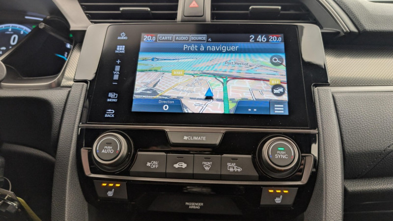 Photo 17 de l'offre de HONDA Civic 2018 CIVIC 1.0 I-VTEC 126 ELEGANCE à 14498€ chez Carlyss automobiles Vitré