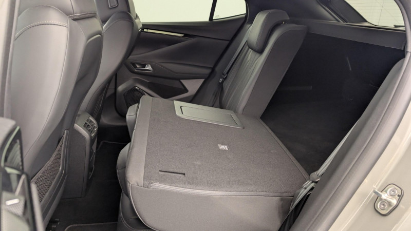 Photo 12 de l'offre de DS DS4 PureTech 130 EAT8 Rivoli à 23723€ chez Carlyss automobiles Vitré