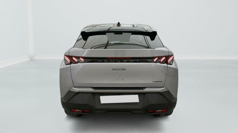 Photo 4 de l'offre de PEUGEOT 3008 Hybrid 136 e-DCS6 GT à 34898€ chez Carlyss automobiles Vitré