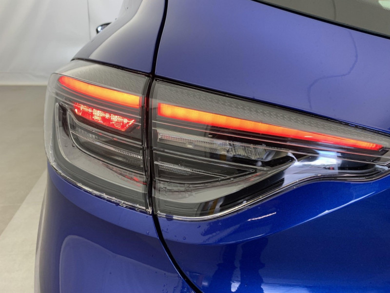 Photo 8 de l'offre de RENAULT CLIO 5 BLUE DCI 100 CH GSR2 EVOLUTION à 20298€ chez Carlyss automobiles Vitré