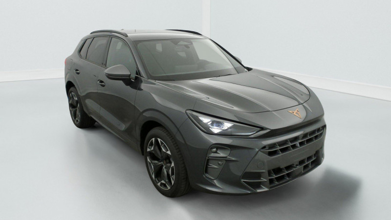 Photo 1 de l'offre de Cupra Terramar 1.5 eTSI Hybrid 150 ch DSG7 V à 35998€ chez Carlyss automobiles Vitré