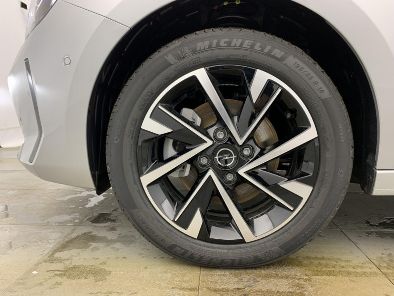 Photo 17 de l'offre de OPEL Corsa 1.2 Turbo 100 ch BVM6 GS à 16958€ chez Carlyss automobiles Vitré