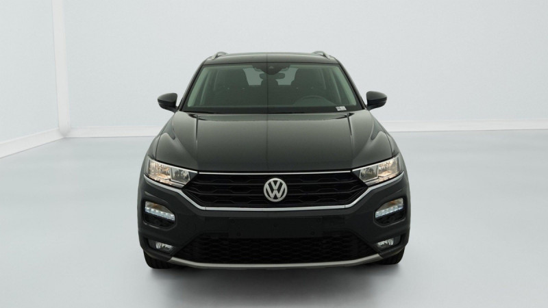 Photo 2 de l'offre de VOLKSWAGEN T-roc 1.0 TSI 115 START/STOP BVM6 LOUNGE BUSINESS à 19883€ chez Carlyss automobiles Vitré