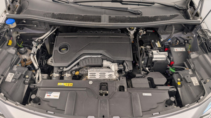 Photo 20 de l'offre de PEUGEOT 3008 Hybrid 136 e-DCS6 Allure Pack à 27853€ chez Carlyss automobiles Vitré