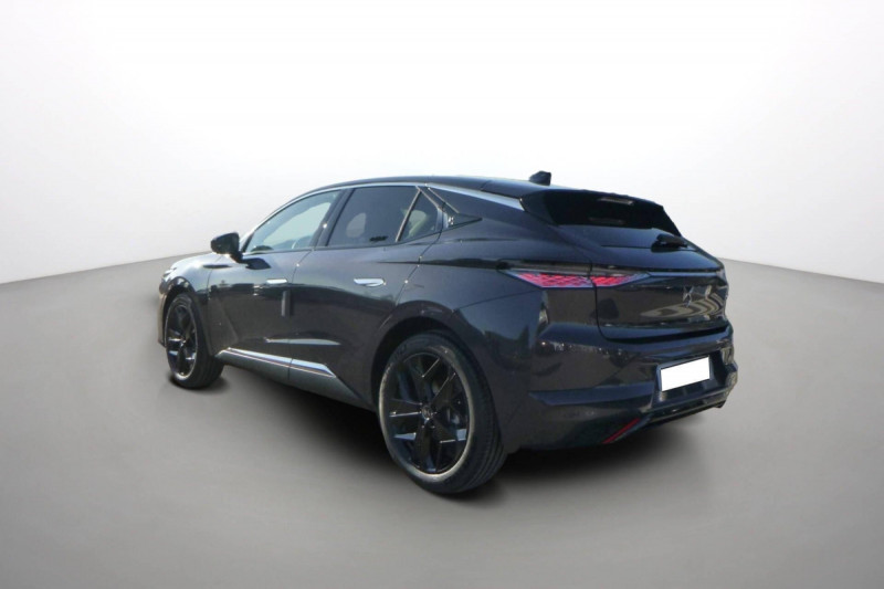 Photo 2 de l'offre de DS DS4 BlueHDi 130 EAT8 Pallas à 32398€ chez Carlyss automobiles Vitré