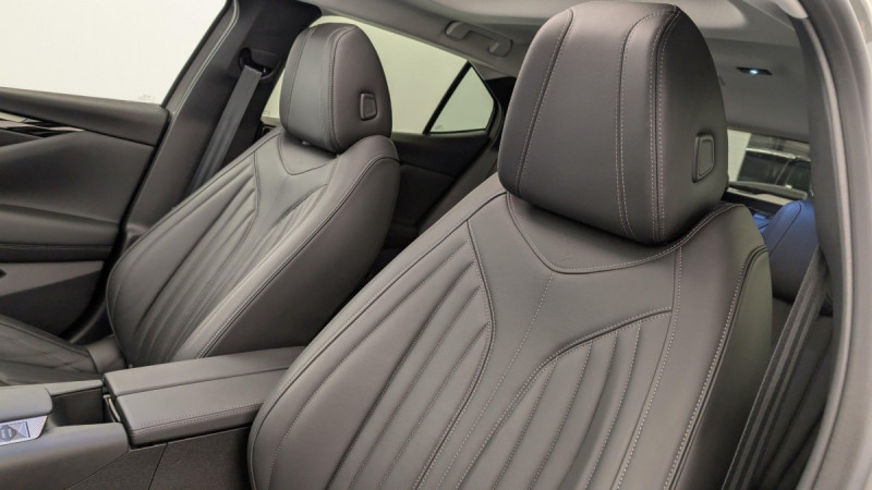 Photo 16 de l'offre de DS DS4 PureTech 130 EAT8 Cross Rivoli à 22838€ chez Carlyss automobiles Vitré