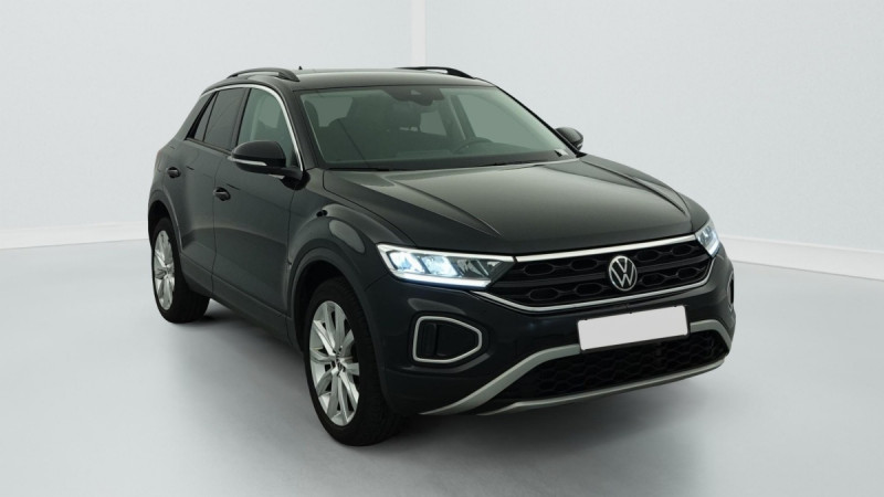 Photo 1 de l'offre de VOLKSWAGEN T-roc 1.0 TSI 110 Start/Stop BVM6 Life à 21460€ chez Carlyss automobiles Vitré