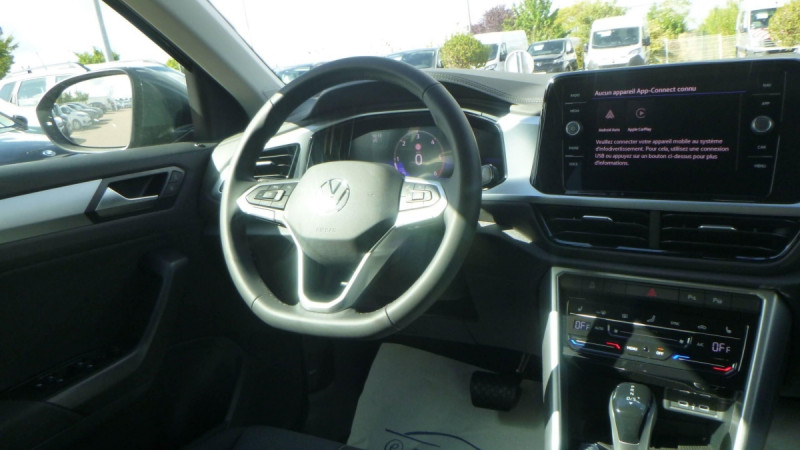 Photo 12 de l'offre de VOLKSWAGEN T-roc T-Roc 2.0 TDI 150 Start/Stop DSG7 VW Edition à 34398€ chez Carlyss automobiles Vitré