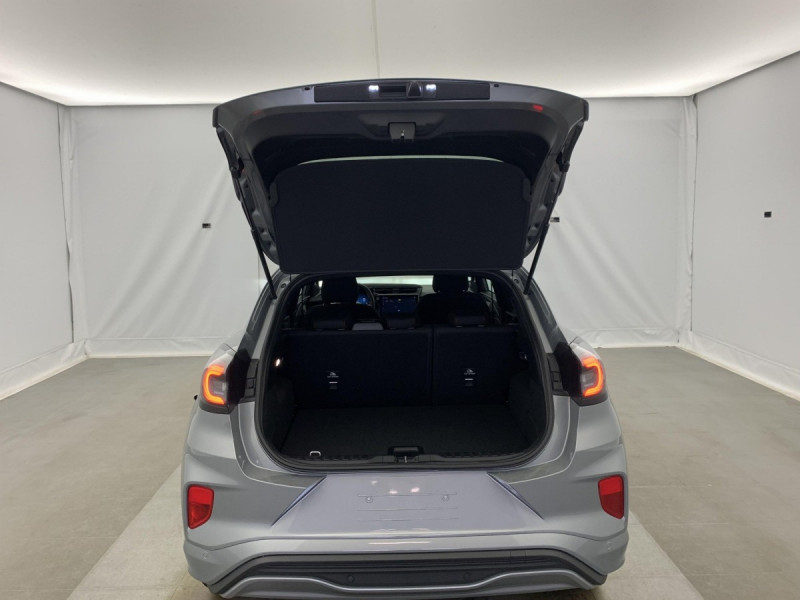 Photo 11 de l'offre de FORD PUMA 1.0 EcoBoost 125 ch mHEV S&S BVM6 ST-Line à 21458€ chez Carlyss automobiles Vitré