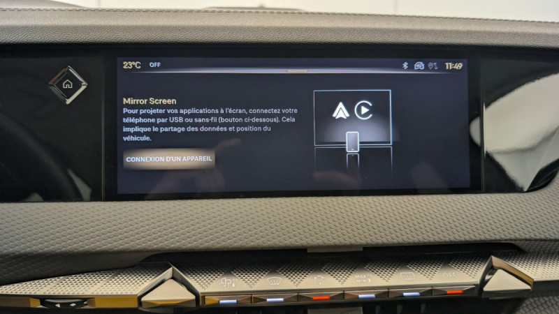 Photo 19 de l'offre de DS DS4 PureTech 130 EAT8 Rivoli à 22986€ chez Carlyss automobiles Vitré