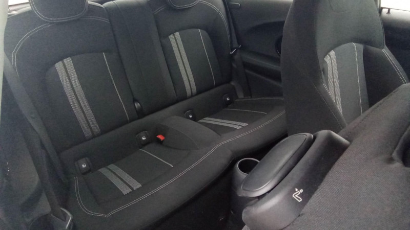 Photo 10 de l'offre de Mini HATCH 3 PORTES ELECTRIC F56 BEV LCI Hatch 3 Portes Cooper SE 184 ch Essential à 17698€ chez Carlyss automobiles Vitré