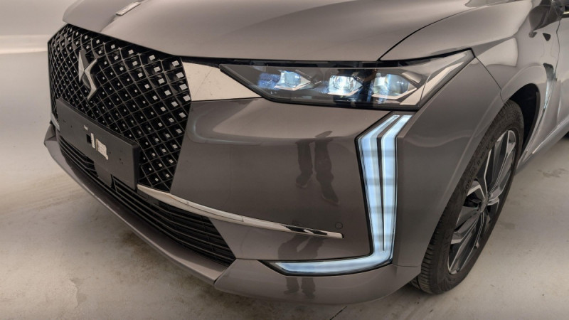 Photo 21 de l'offre de DS DS4 PureTech 130 EAT8 Rivoli à 21727€ chez Carlyss automobiles Vitré