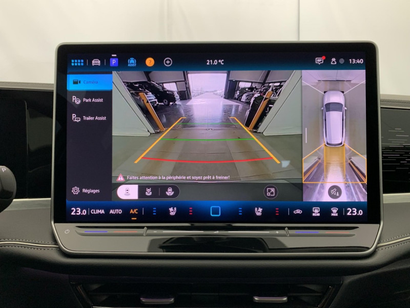 Photo 18 de l'offre de VOLKSWAGEN Passat 1.5 eTSI OPF 150 DSG7 Elegance à 39598€ chez Carlyss automobiles Vitré