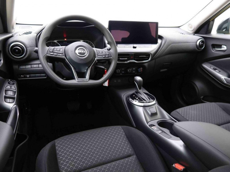 Photo 8 de l'offre de NISSAN JUKE 1.0 DIG-T 114 DCT Acenta Plus à 22999€ chez Carlyss automobiles Vitré