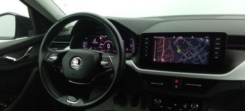 Photo 4 de l'offre de SKODA Kamiq Kamiq 1.0 TSI 95 ch BVM5 Ambition à 18398€ chez Carlyss automobiles Vitré
