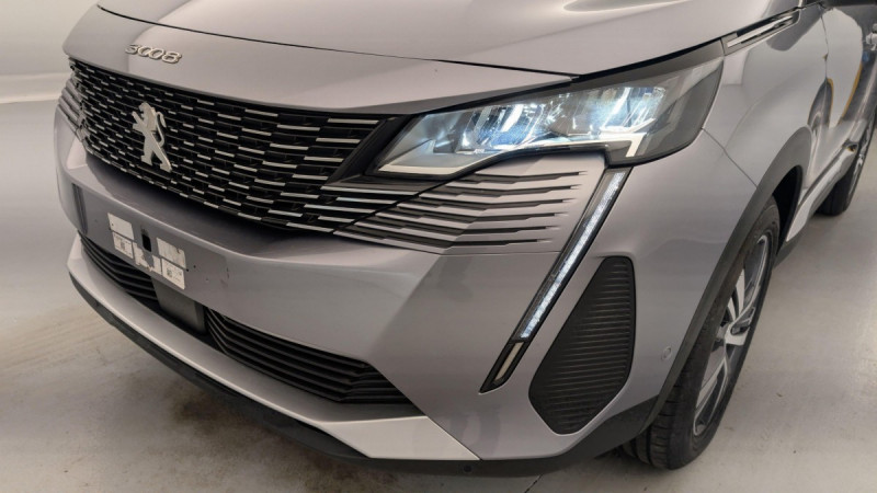 Photo 21 de l'offre de PEUGEOT 3008 Hybrid 136 e-DCS6 Allure Pack à 27853€ chez Carlyss automobiles Vitré