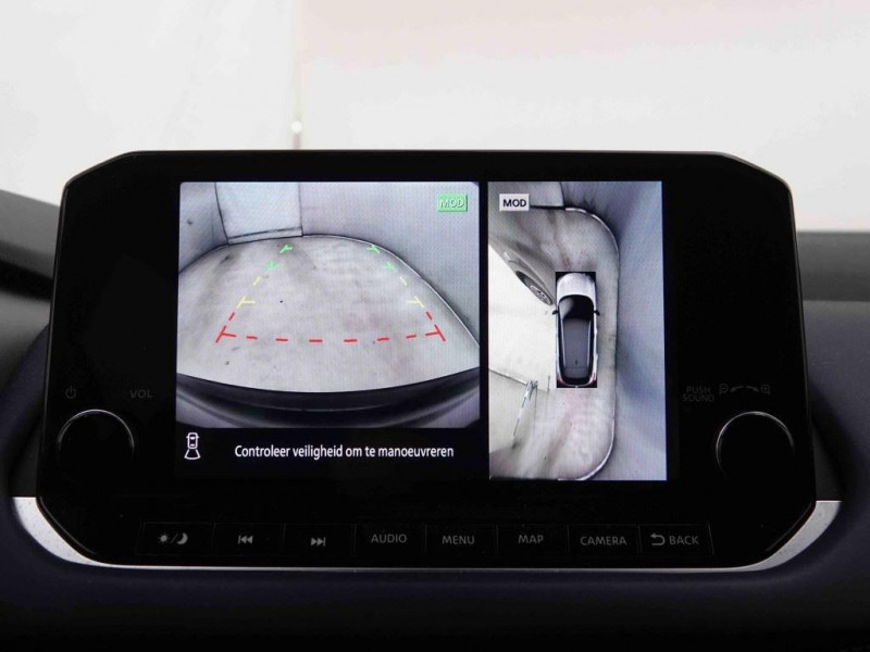 Photo 6 de l'offre de NISSAN QASHQAI 1.3 DiG-T 158 X-Tronic Tekna à 33998€ chez Carlyss automobiles Vitré