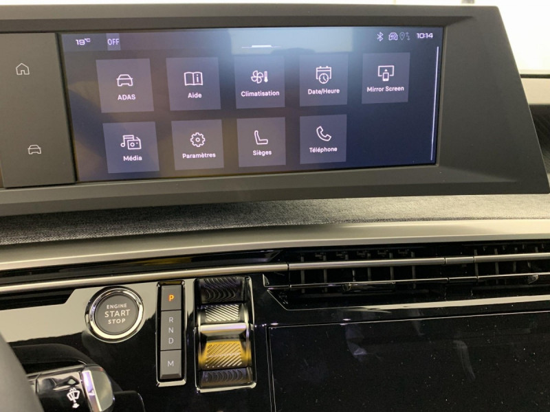 Photo 13 de l'offre de PEUGEOT 3008 Hybrid 145 e-DCS6 Allure à 30498€ chez Carlyss automobiles Vitré