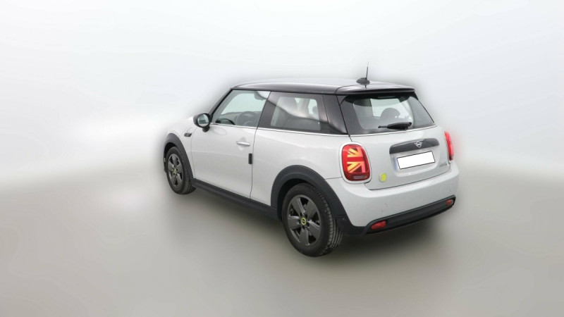 Photo 6 de l'offre de Mini HATCH 3 PORTES ELECTRIC F56 BEV LCI Hatch 3 Portes Cooper SE 184 ch Essential à 17698€ chez Carlyss automobiles Vitré