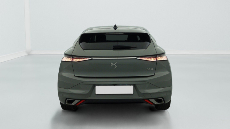 Photo 6 de l'offre de DS DS4 PureTech 130 EAT8 Rivoli à 24015€ chez Carlyss automobiles Vitré