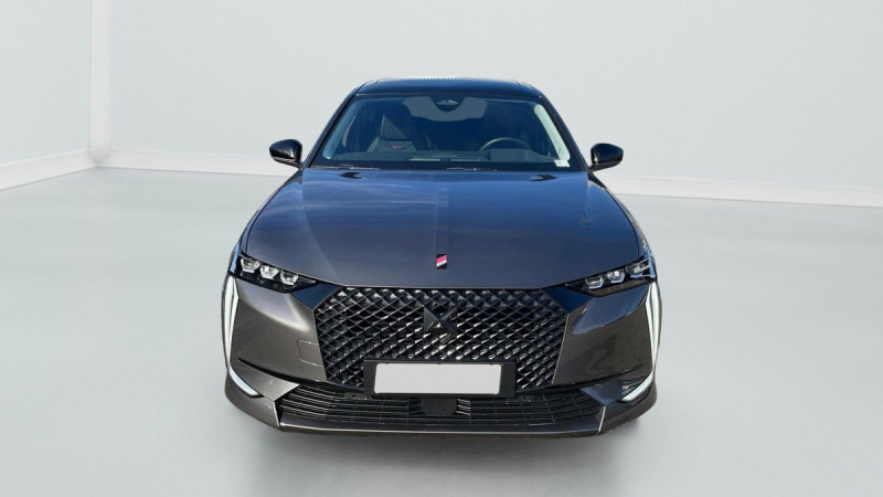 Photo 2 de l'offre de DS DS4 PureTech 130 EAT8 Performance Line+ à 22315€ chez Carlyss automobiles Vitré