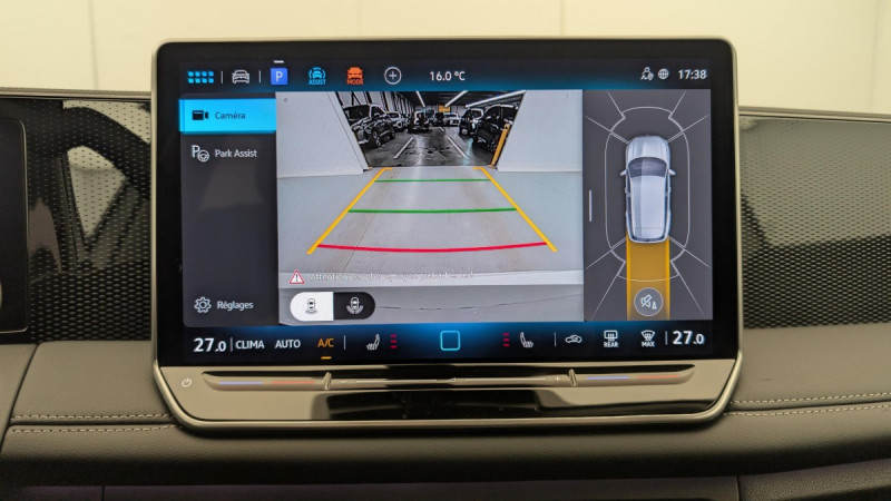 Photo 14 de l'offre de VOLKSWAGEN TIGUAN NOUVEAU 1.5 eTSI 150CV DSG7 LIFE PLUS à 37998€ chez Carlyss automobiles Vitré