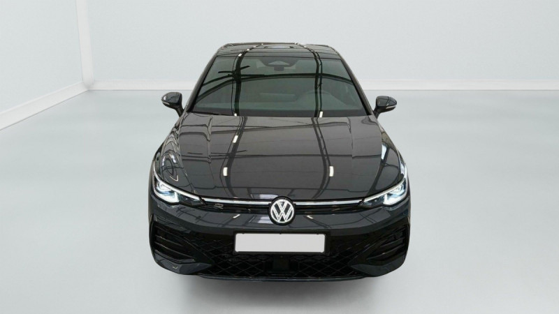 Photo 2 de l'offre de VOLKSWAGEN GOLF Golf 2.0 TDI 150 DSG7 R-Line à 37498€ chez Carlyss automobiles Vitré