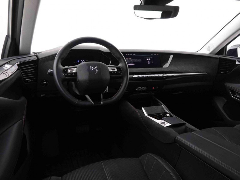 Photo 3 de l'offre de DS DS4 PureTech 130 EAT8 Performance Line à 23698€ chez Carlyss automobiles Vitré