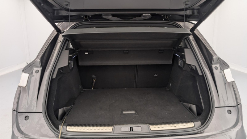 Photo 11 de l'offre de DS DS7 Crossback Hybride E-Tense 300 EAT8 4x4 Rivoli à 29080€ chez Carlyss automobiles Vitré