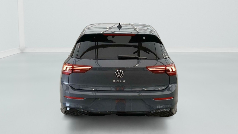 Photo 4 de l'offre de VOLKSWAGEN GOLF Golf 2.0 TDI 150 DSG7 R-Line à 37498€ chez Carlyss automobiles Vitré
