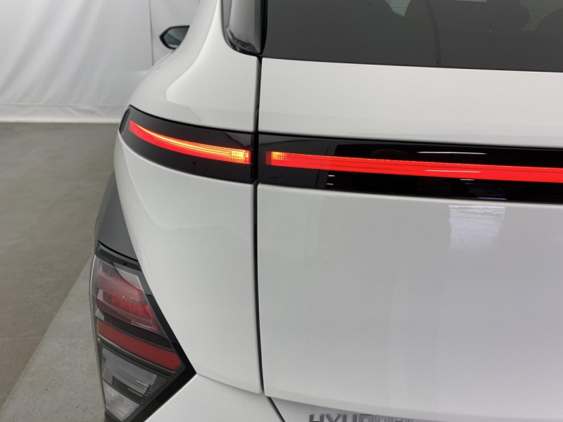Photo 12 de l'offre de HYUNDAI KONA Hybrid 129 Intuitive à 25998€ chez Carlyss automobiles Vitré