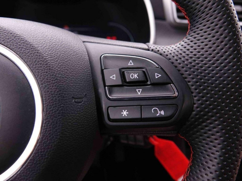 Photo 17 de l'offre de MG Motor ZS 1.5 VTi Luxury à 19293€ chez Carlyss automobiles Vitré